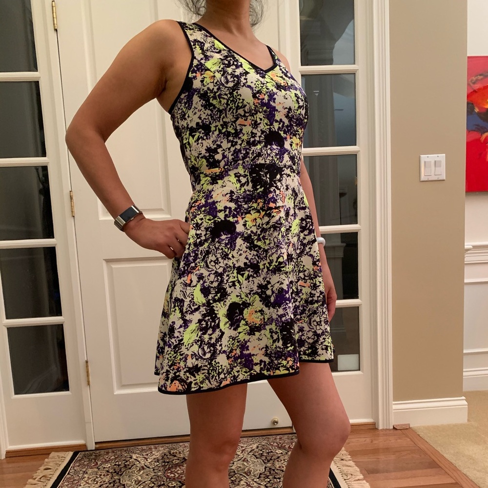 Lady dress-small-basic house